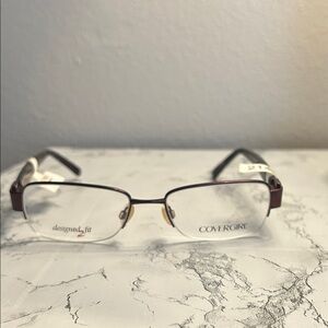COVERGIRL Designed2fit Plum and silver Eyeglasses for Women. Size 54-18-140